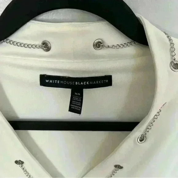 White House Black Market - Chain Detail Blouse - Picture 8 of 9